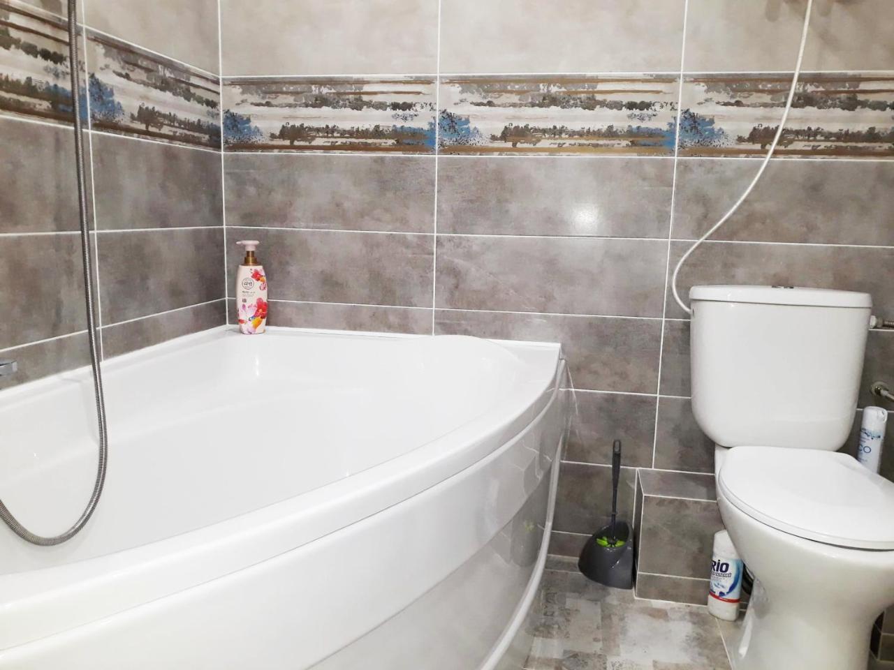 Apartment - Matusevycha Street 2-11 Krivoy Rog Εξωτερικό φωτογραφία