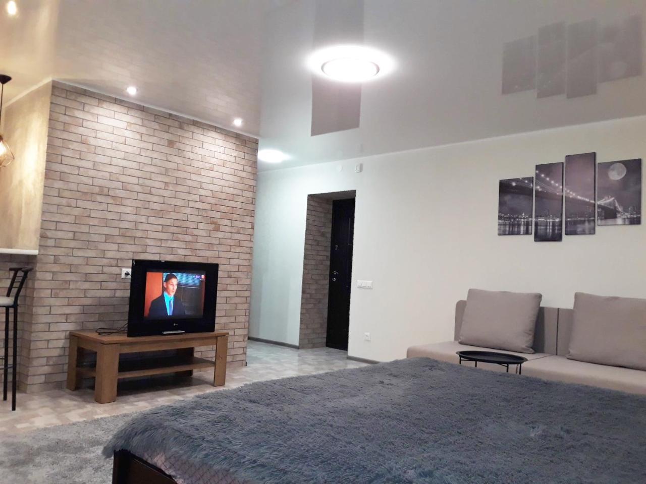 Apartment - Matusevycha Street 2-11 Krivoy Rog Εξωτερικό φωτογραφία
